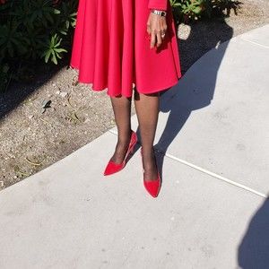 Meet your Posher, Sharon